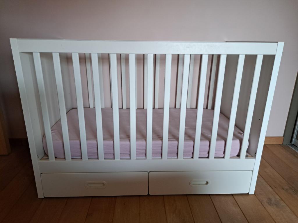 KOOPJE!!! Ikea kinderbed stuva ledikant + degelijk matras, Enlèvement, Comme neuf, Matelas