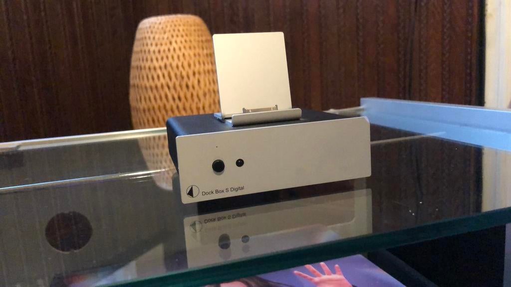 Ipod dock station Pro-ject S signal, Ophalen, Zo goed als nieuw, Dock of Kabel, Mini