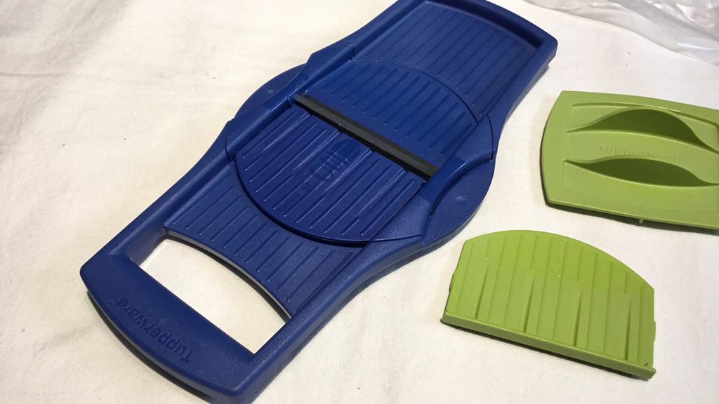 Mandoline tupperware, Maison & Meubles, Enlèvement ou Envoi, Comme neuf