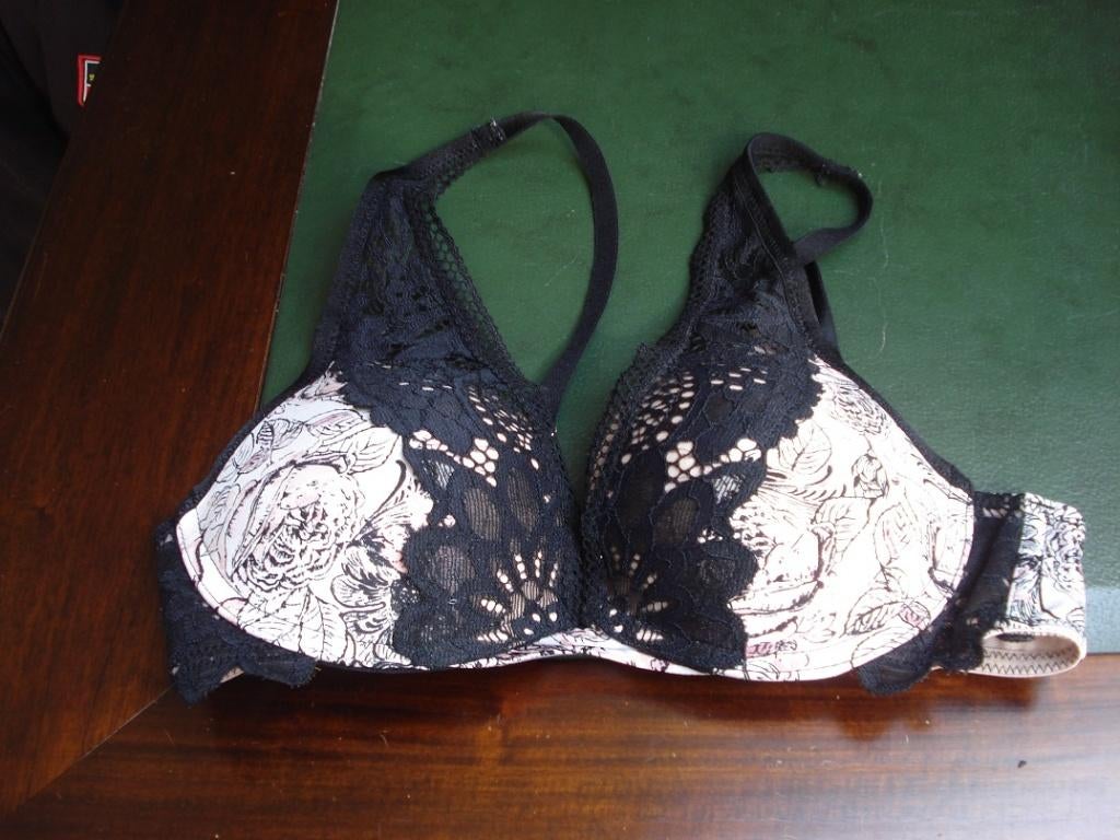 Hunkemöller beha, dames/meisjes. mt 70B, Hunkemöller, Enlèvement ou Envoi, Noir, Soutien-gorge