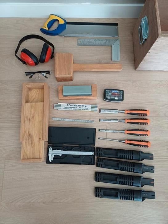 Gereedschap houttechnieken Gitok 2de graad, Doe-het-zelf en Bouw, Gereedschap | Handgereedschap, Zo goed als nieuw, Ophalen