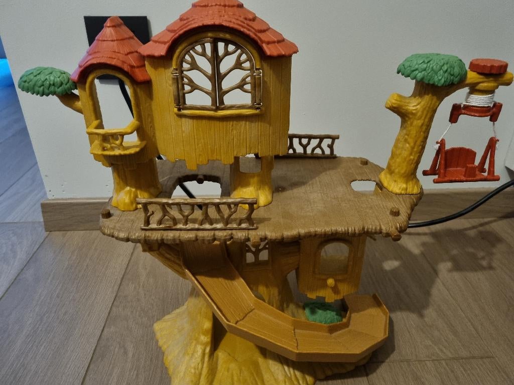 Sylvanian Families boomhut, Ophalen, Zo goed als nieuw, Plastic
