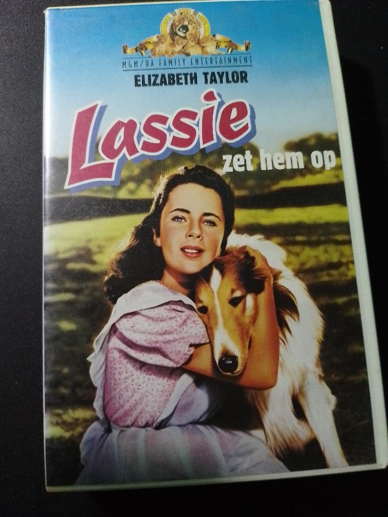 5 zo goed als nieuwe jeugdvideo's, Kinderprogramma's en -films, Ophalen of Verzenden, Zo goed als nieuw, Vanaf 9 jaar