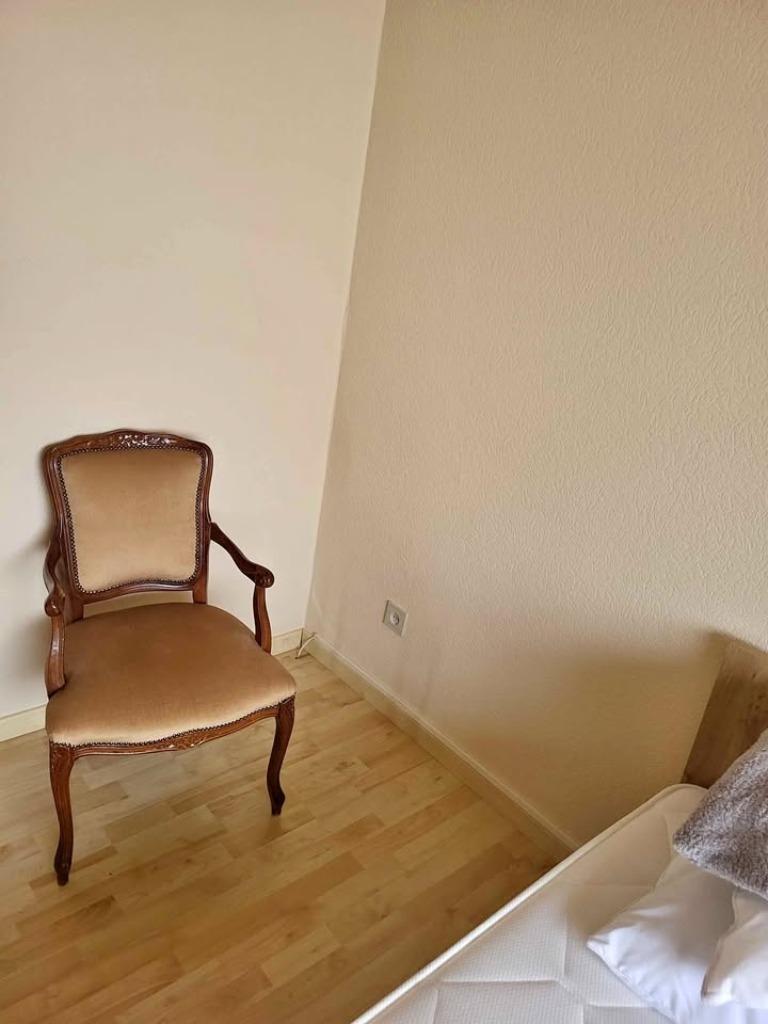 Sierstoel / bijzetstoel, Ophalen, Zo goed als nieuw, Eén