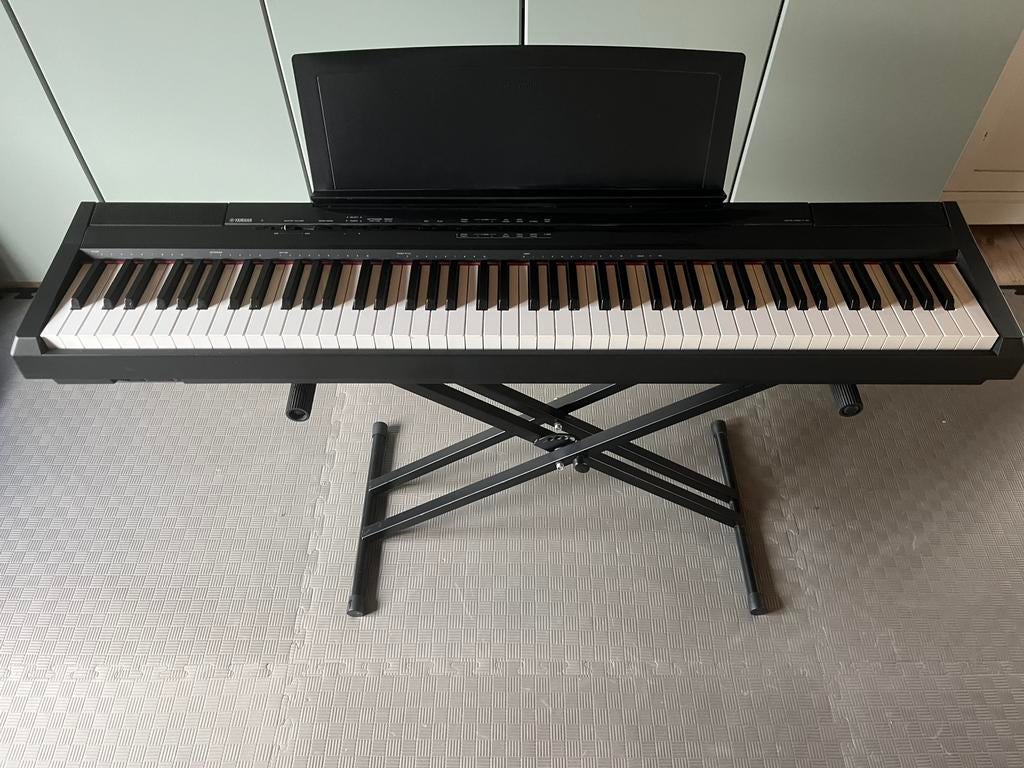 Yamaha p-105, Muziek en Instrumenten, Piano's, Ophalen, Gebruikt