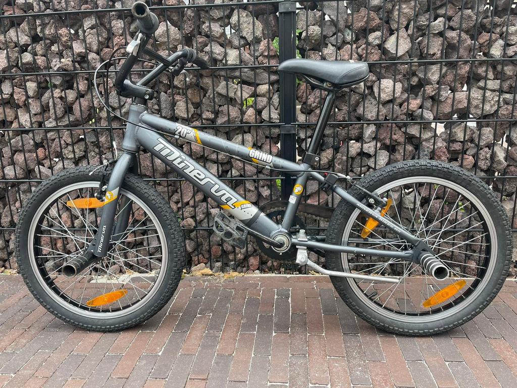 BMX MINERVA, Fietsen en Brommers, Fietsen | Crossfietsen en BMX, Ophalen, Zo goed als nieuw