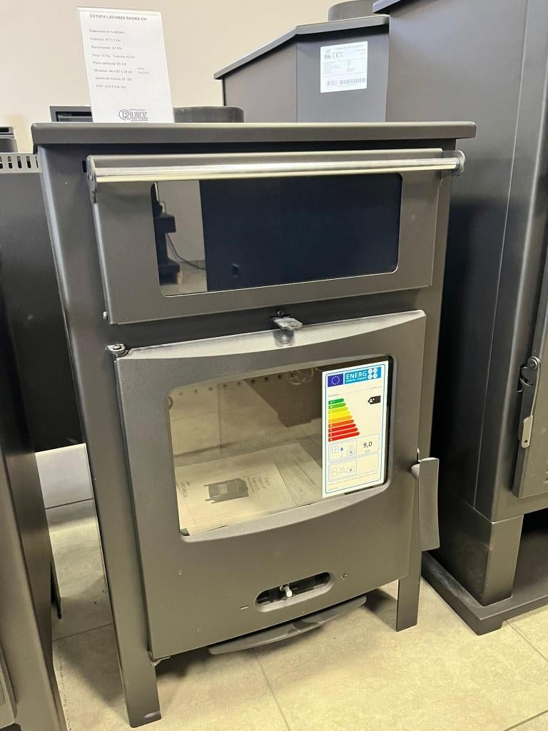 SHOWROOM MODEL LACUNZA SAGRA CH, Huis en Inrichting, Kachels, Nieuw, Vrijstaand, Houtkachel, Hout, Ophalen