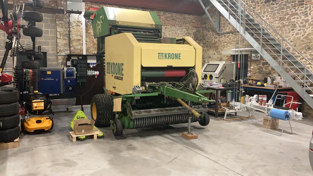 Presse a boules Krone VP1500, Articles professionnels, Enlèvement