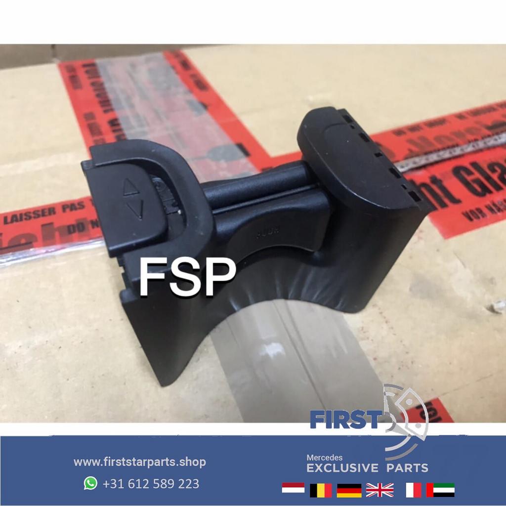 W177 V177 W247 W118 C118 BEKERHOUDER Mercedes BEKER HOUDER o, Gebruikt, -, Ophalen of Verzenden, -