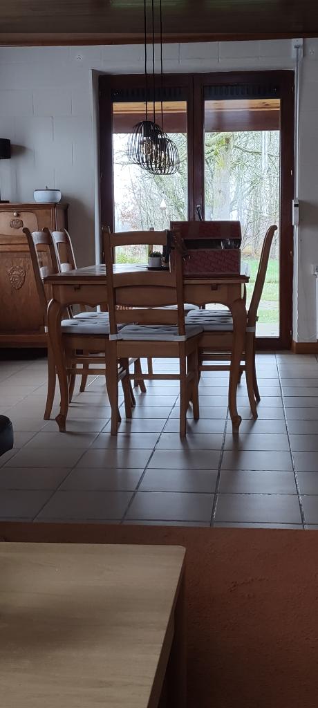 Tafel met 6 stoelen goede staat ., Antiek en Kunst, Ophalen