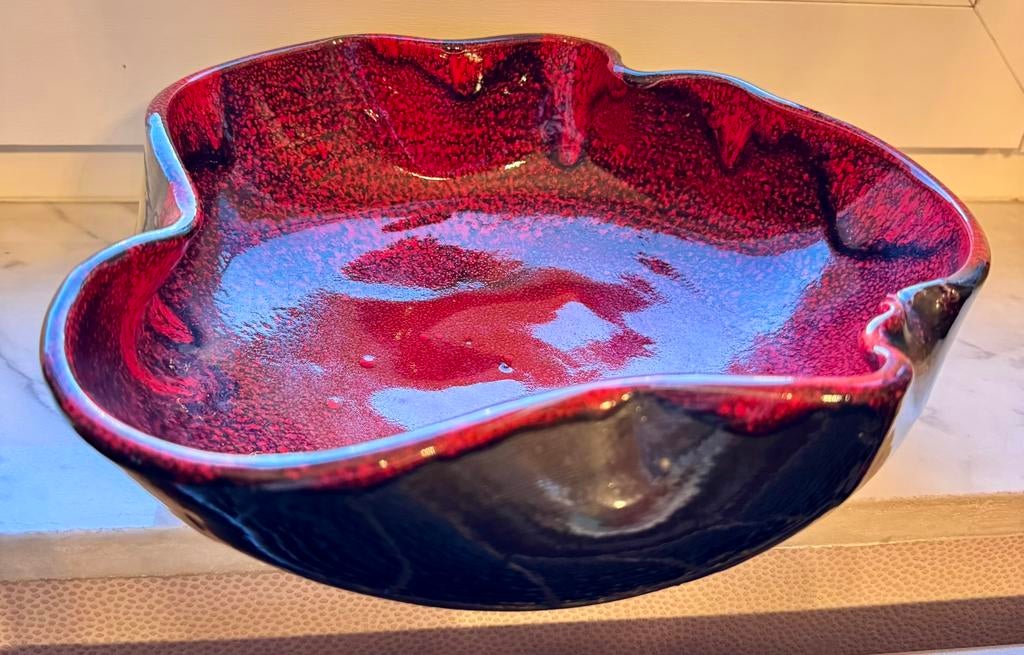 Vintage decoratieve schaal Vallauris - rood-zwart, Antiek en Kunst, Ophalen