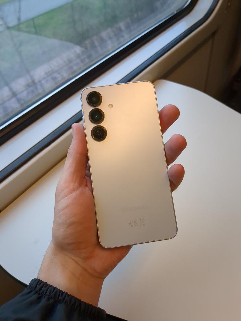 Samsung Galaxy S25 128GB, Telecommunicatie, Mobiele telefoons | Samsung, Ophalen, Zo goed als nieuw, Zonder simlock, 128 GB