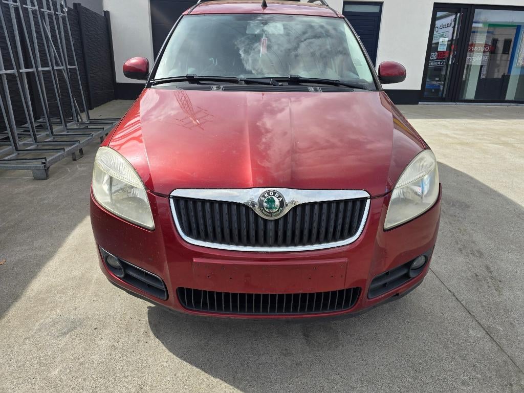 SKODA, Autos, Rouge, Achat, Boîte manuelle, Roomster