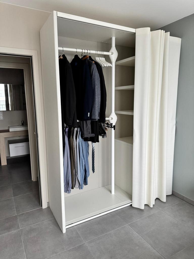 Design Kleerkast Lago, Ophalen, Zo goed als nieuw, 200 cm of meer