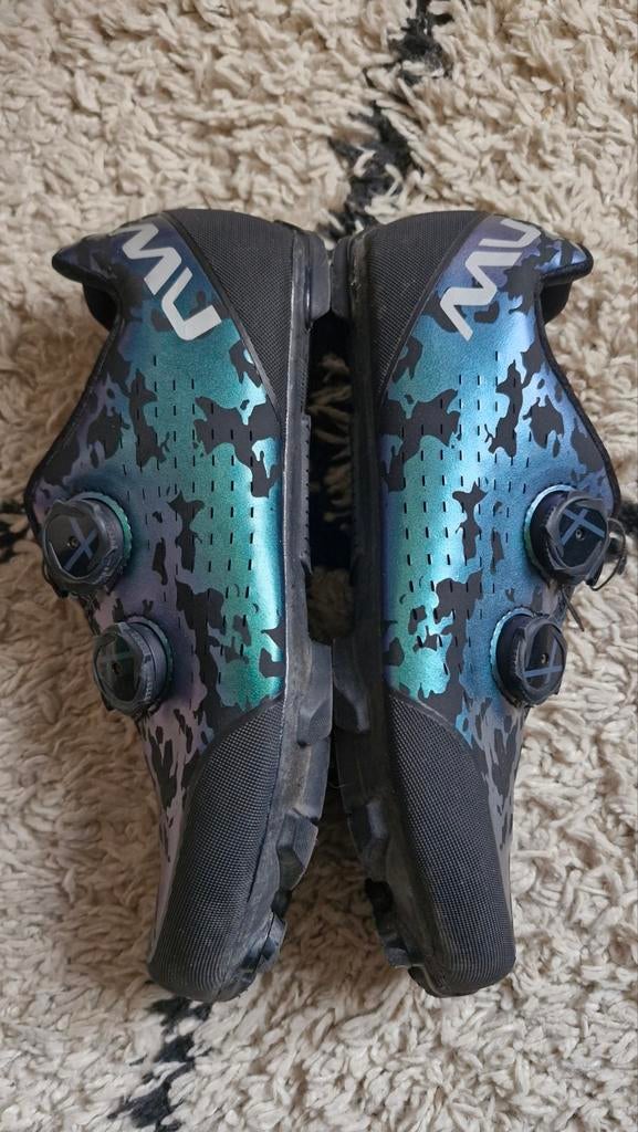 FietsSchoenen 43 Nothwave carbon rebel3, Fietsen en Brommers, Ophalen of Verzenden