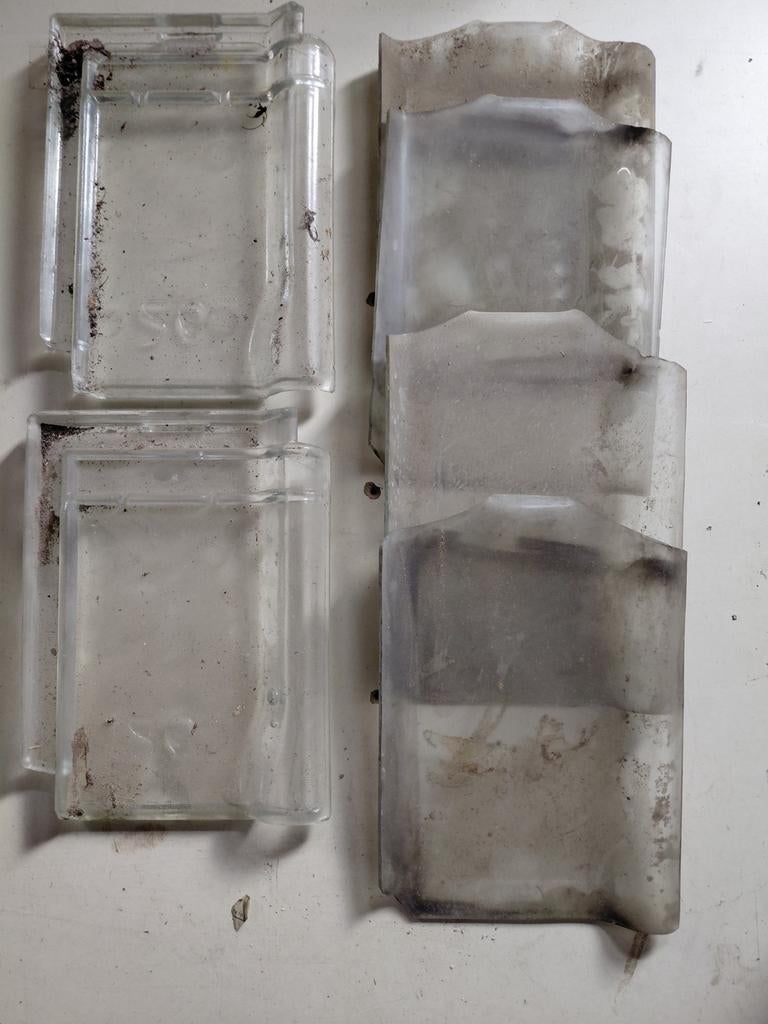 Oude glazen franse dakpan, Tuiles, Autres couleurs, Enlèvement, Utilisé