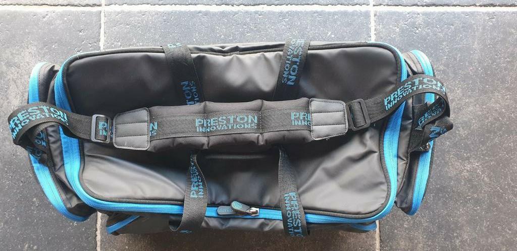 Preston hardcase supera large bait bag., Watersport en Boten, Hengelsport | Algemeen, Ophalen, Nieuw, Koffer of Tas