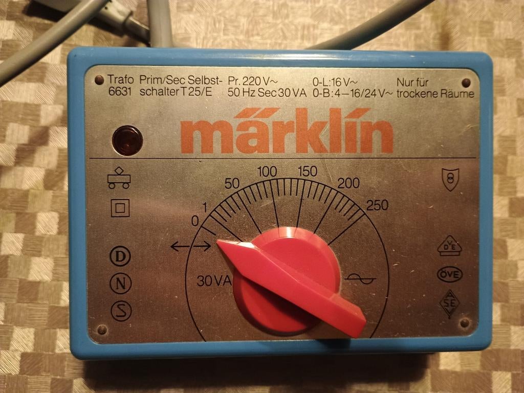 Märklin 6631 transformator, Hobby en Vrije tijd, Modeltreinen | Overige schalen, Ophalen, Märklin