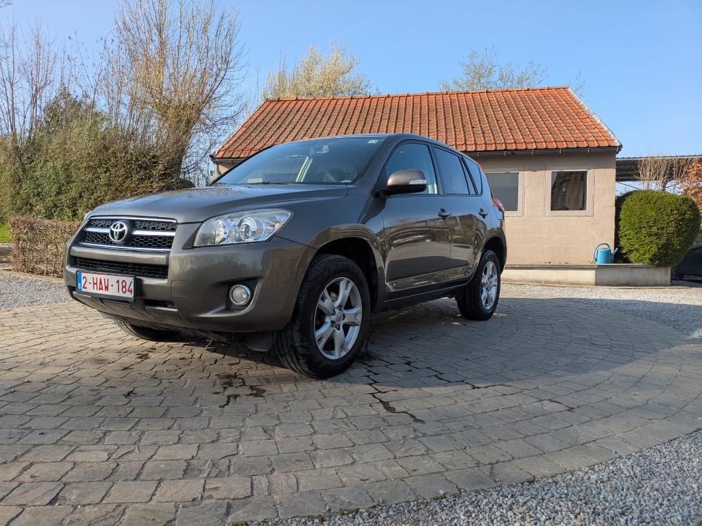 toyota, Autos, Toyota, Euro 5, Achat, 110 kW, Boîte manuelle