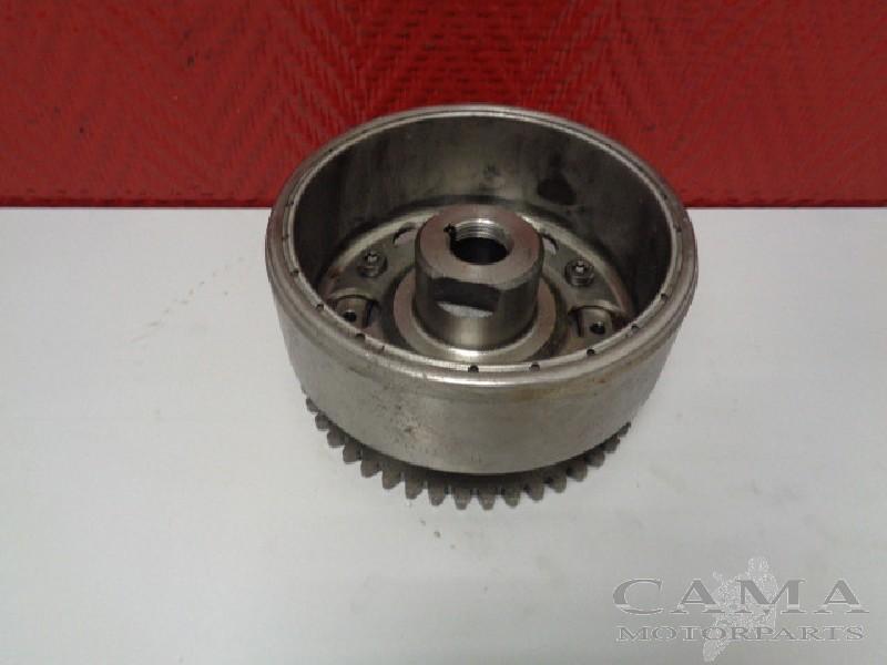 VOLANT MOTEUR CBR 600 F 2001-2006 (CBR600F CBR600F4i PC35), Motos, Dhr. S. di Majo, Utilisé, Info@cama-motorparts.nl, P.J. Troelstraweg 8 8
3144 CX  MAASSLUIS, NL