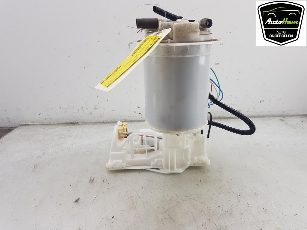 POMPE CARBURANT ELECTRIQUE Toyota Yaris Cross (PB1 / PJ1), Utilisé, Toyota