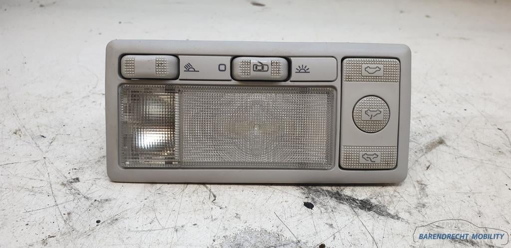 clairage int rieur pour toit ouvrant Volkswagen Golf III 1H0, Autos : Pièces & Accessoires, Volkswagen, Volkswagen AG, Vw@volkswagen.de