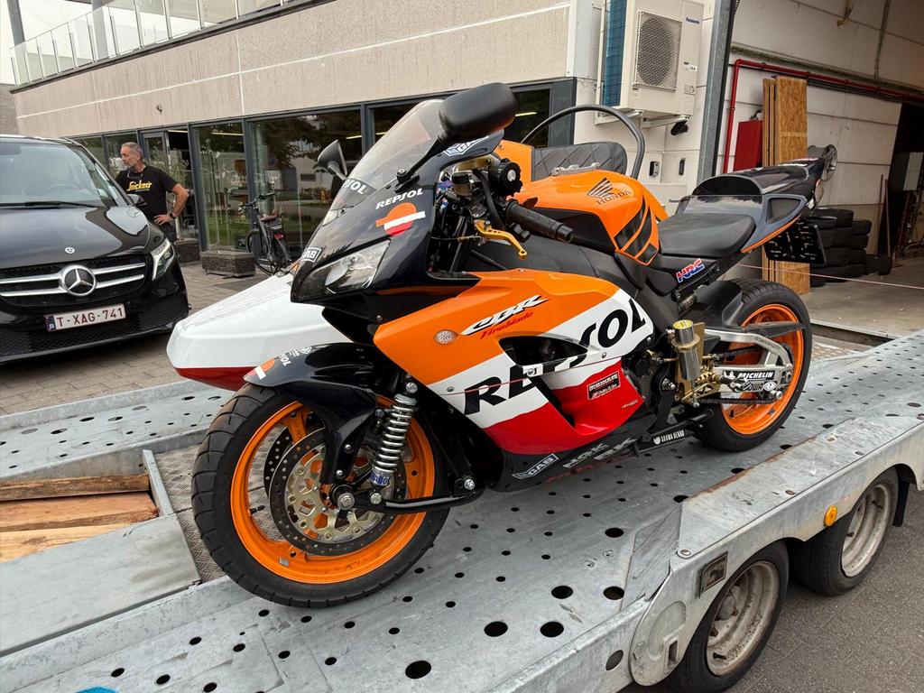 Fireblade 1000 RR met Sidecar, Motoren, 4 cilinders, Meer dan 35 kW, Sport, Particulier