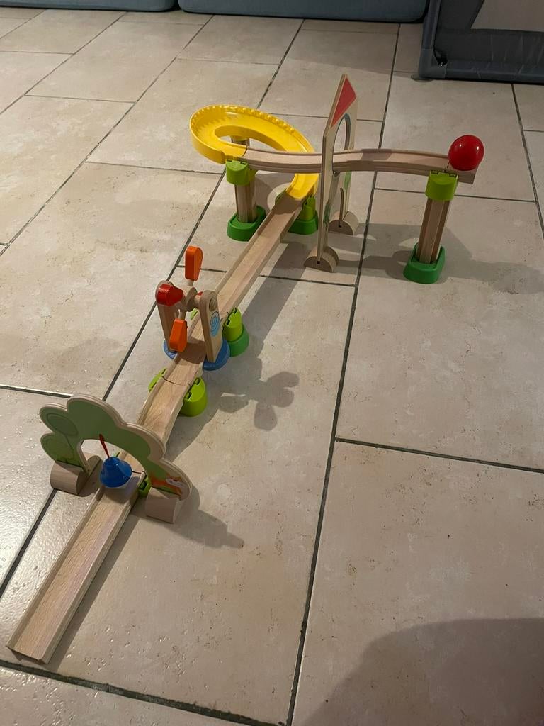 Haba knikkerbaan, Ophalen