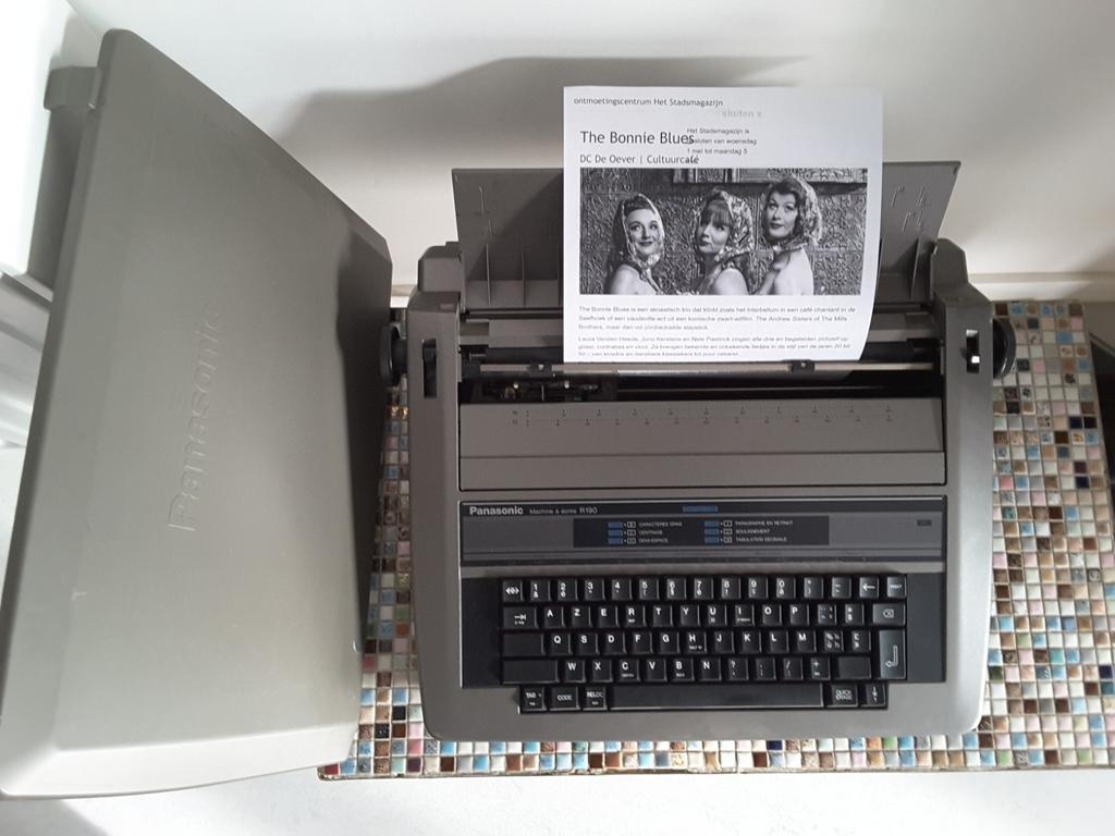 Machine à écrire électronique portable Panasonic KX-R 190, Electroménager, Électroménager & Équipement Autre, Utilisé, Enlèvement