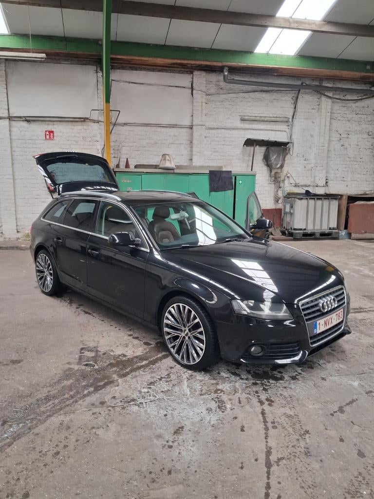 Mooie Audi A4 B8 Avant te koop, Euro 5, Zwart, A4, Zwart