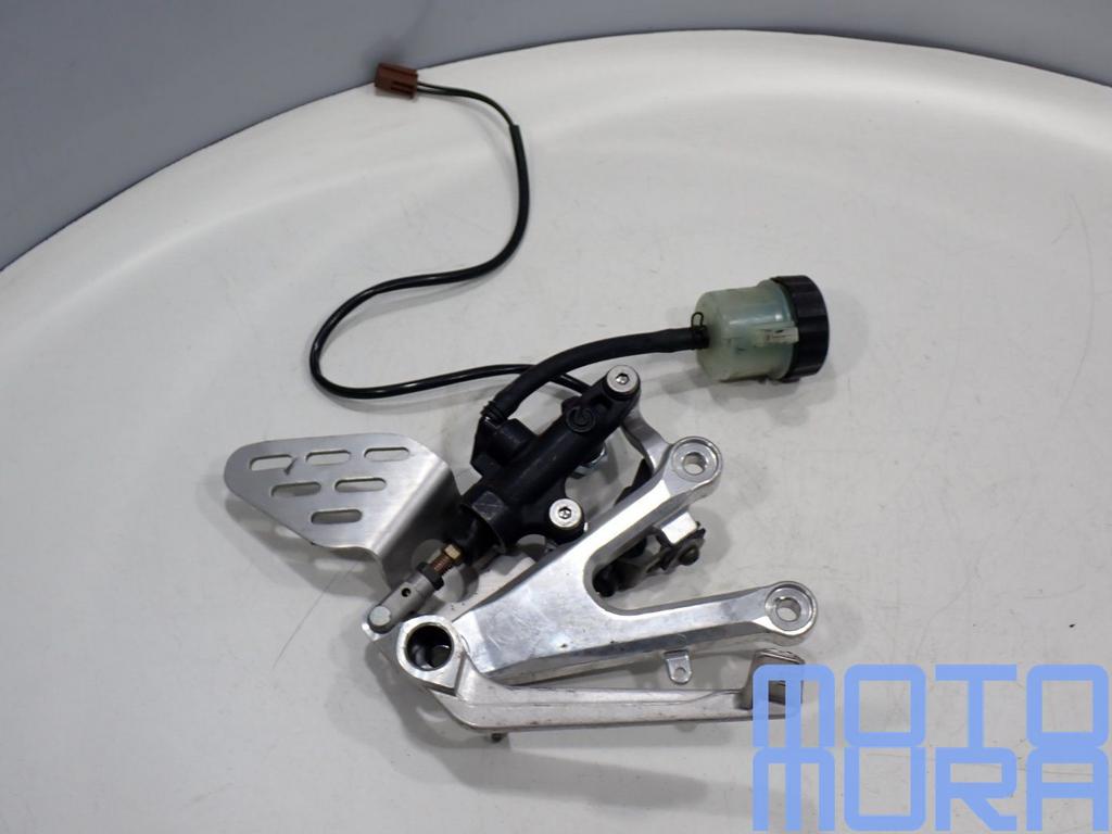 Schetsplaat rechts Yamaha R6 2003 - 2004 RJ05 RJ09, Motos, -, Utilisé, -, -