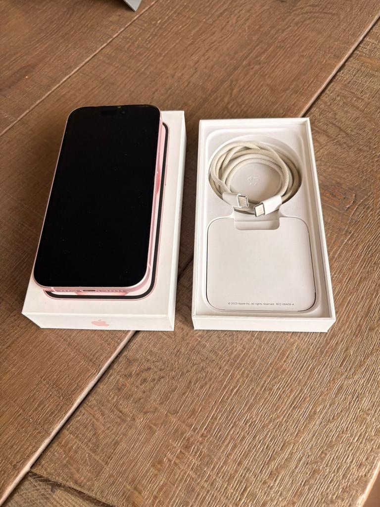 Appel iphone 15 pink 128 g, Telecommunicatie, Mobiele telefoons | Apple iPhone, Ophalen, Zo goed als nieuw, Roze, IPhone 15