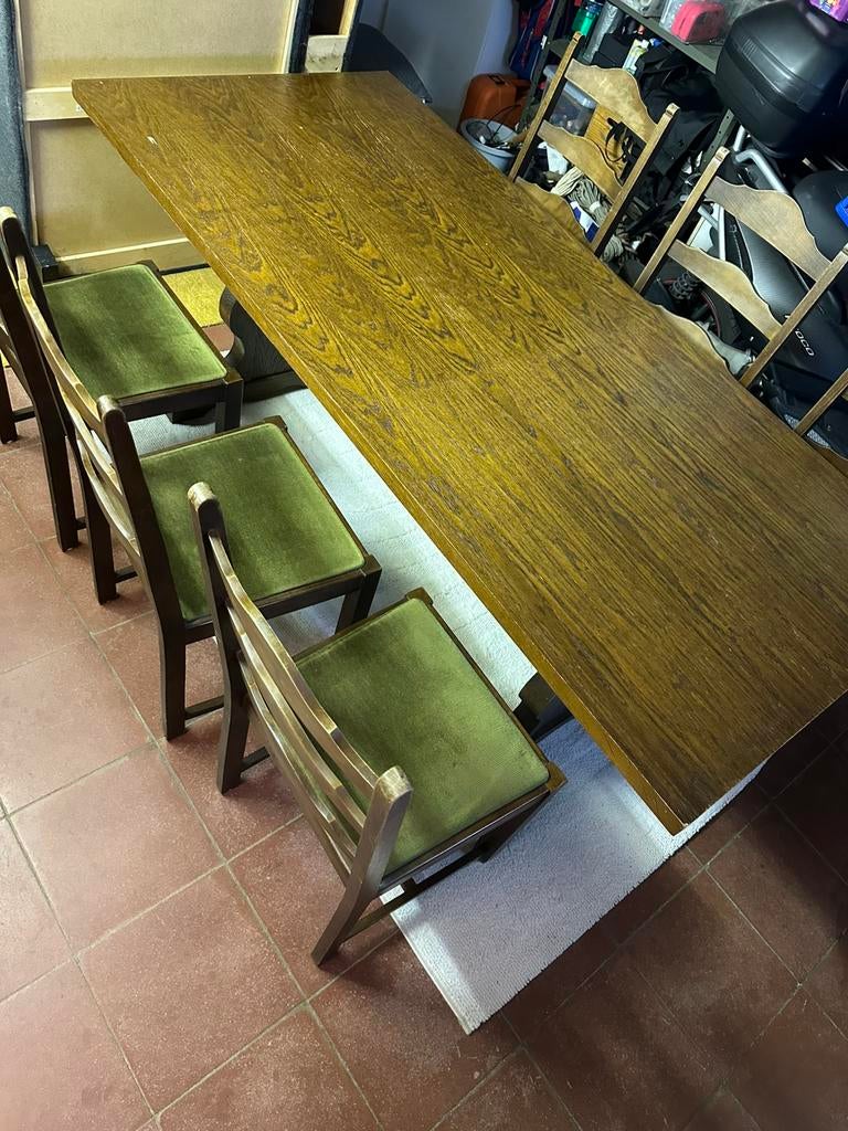 Table avec chaises en bois massif, Enlèvement