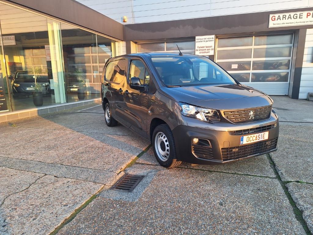 prachtige in nieuwstaat peugeot partner long body met airco, Auto's, Voorwielaandrijving, 75 kW, Stof, 4 cilinders