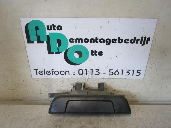 Portiergreep 4Deurs rechts-achter van een BMW 3-Serie (3-Ser, Gebruikt, -, -, Ophalen of Verzenden