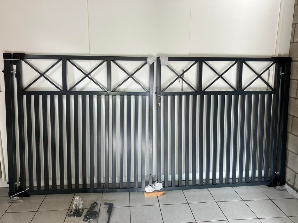 Porte de jardin de 3 m de long et 1,5 m de haut, Enlèvement, Comme neuf