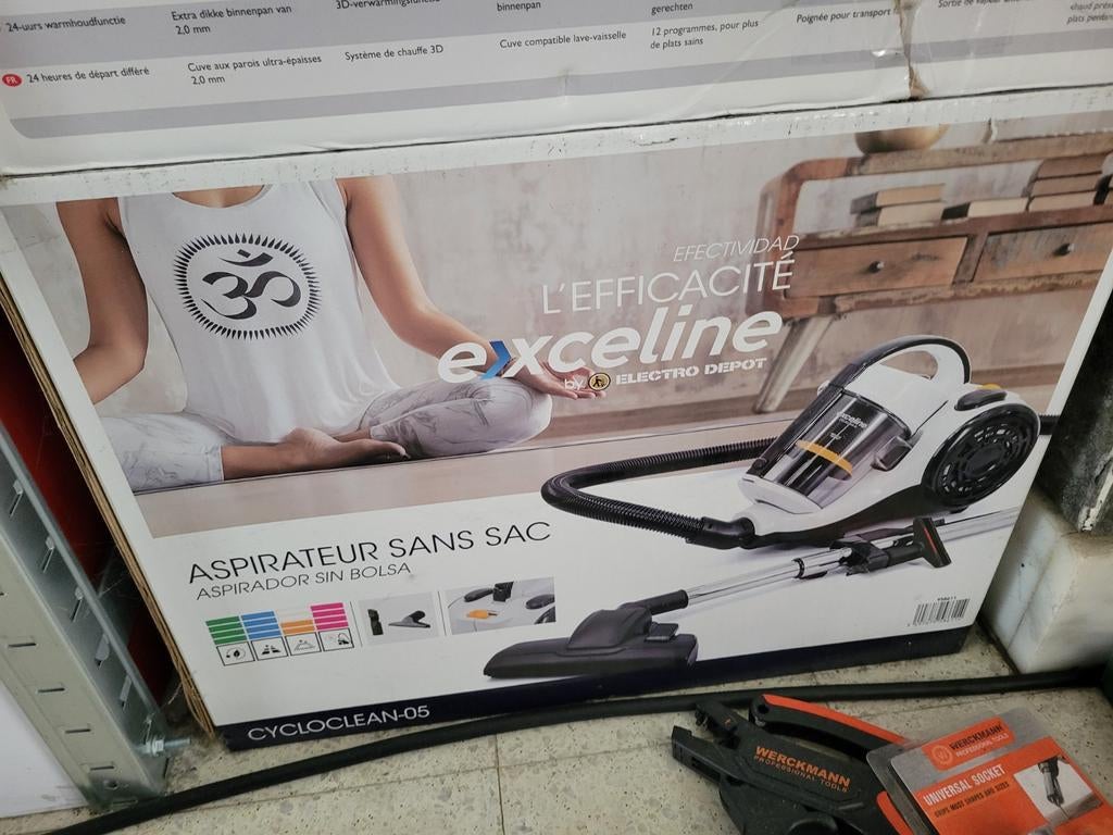 Stofzuiger, Enlèvement, Aspirateur