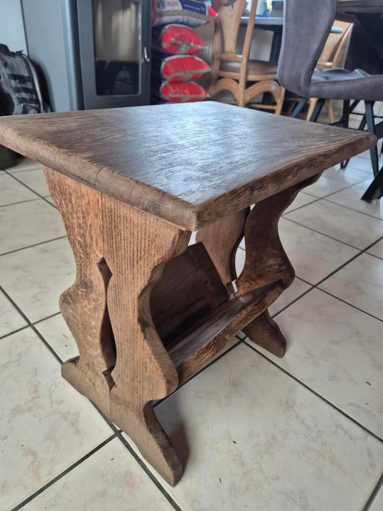 Table d'appoint à livres vintage, Enlèvement