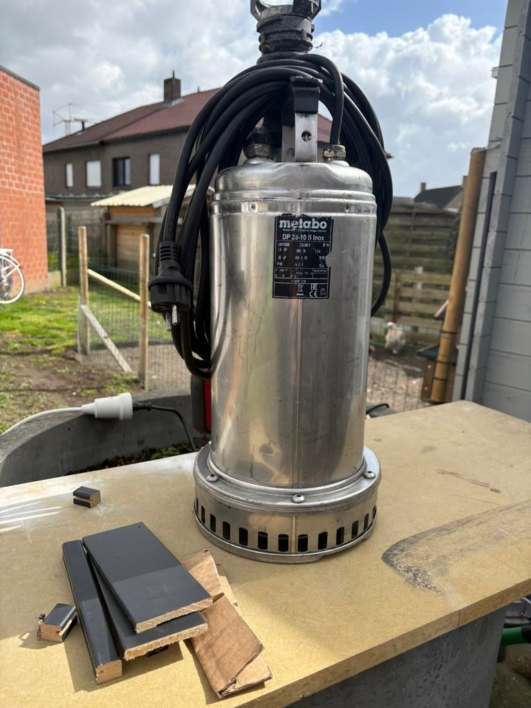 Dompelpomp, Tuin en Terras, Ophalen, Gebruikt, Dompelpomp