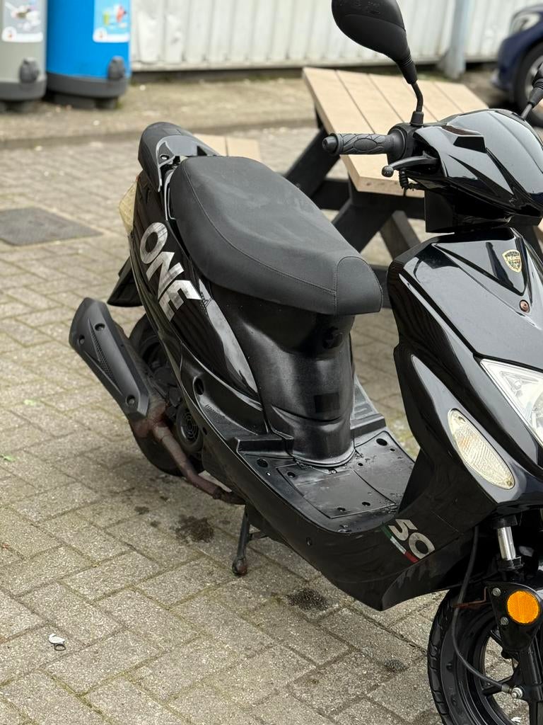 Brommer neco one, Fietsen en Brommers, Ophalen of Verzenden, Zo goed als nieuw