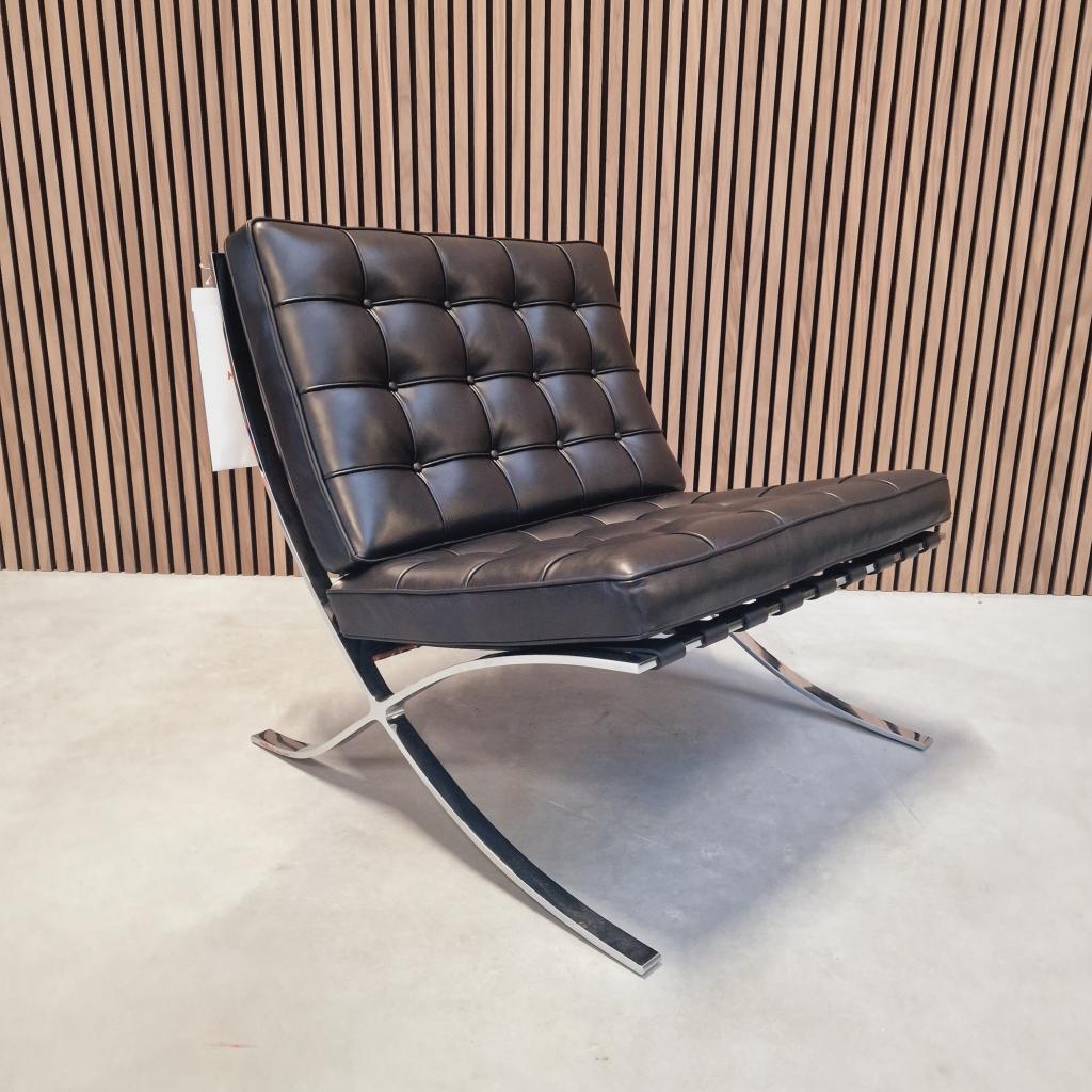 Knoll Barcelona Chair - Venezia Relax Nero, Antiquités & Art, Antiquités | Meubles | Chaises & Canapés, Enlèvement ou Envoi