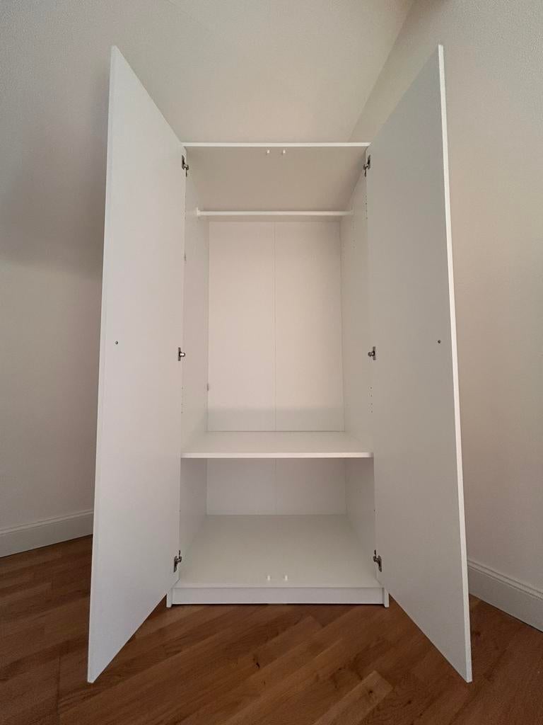Armoire blanche 2 portes – 80x55x175 cm, Maison & Meubles, Armoires | Penderies & Garde-robes, Autres matériaux, Avec tablette(s)