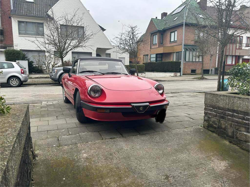 Alfa Romeo Spider, Autos, Alfa Romeo, Boîte manuelle, Spider, 2 portes, Particulier