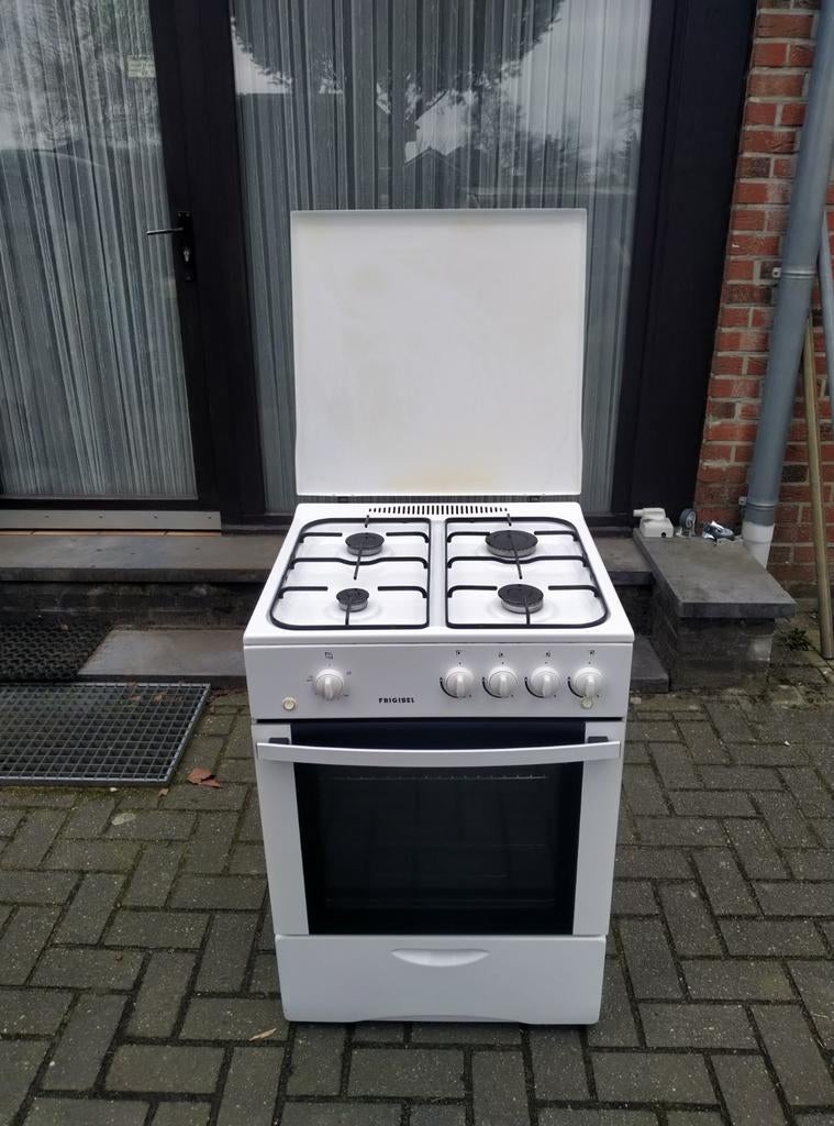 Cuisinière au gaz naturel avec four à gaz en bon état., Electroménager, Cuisinières, Gaz, 85 à 90 cm, Enlèvement, Utilisé