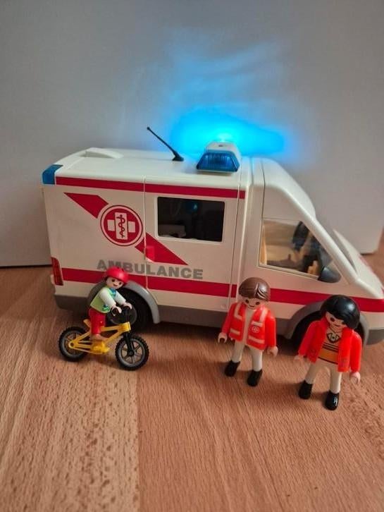 Playmobil ambulance, Ophalen of Verzenden, Zo goed als nieuw, Complete set