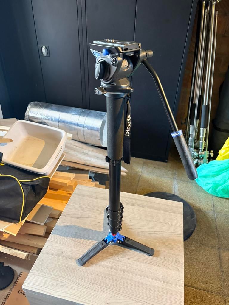Benro Video Monopod, Audio, Tv en Foto, Ophalen, Zo goed als nieuw