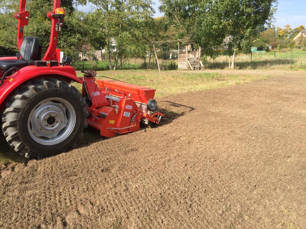 Préparation sol pour semis pelouses, prairies, etc..., Enlèvement ou Envoi