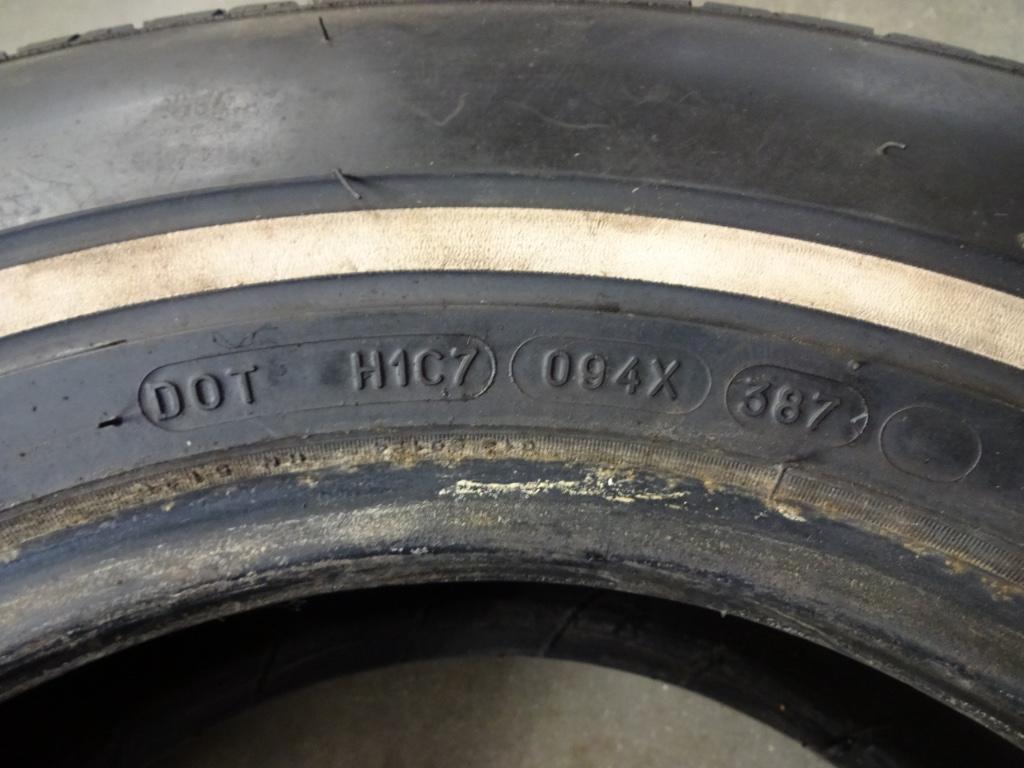 1 pneu neuf Michelin XW4 Radial X 215/70R15 97S, Autos : Pièces & Accessoires, Pneus & Jantes, Neuf, 15 pouces, 215 mm, Enlèvement ou Envoi