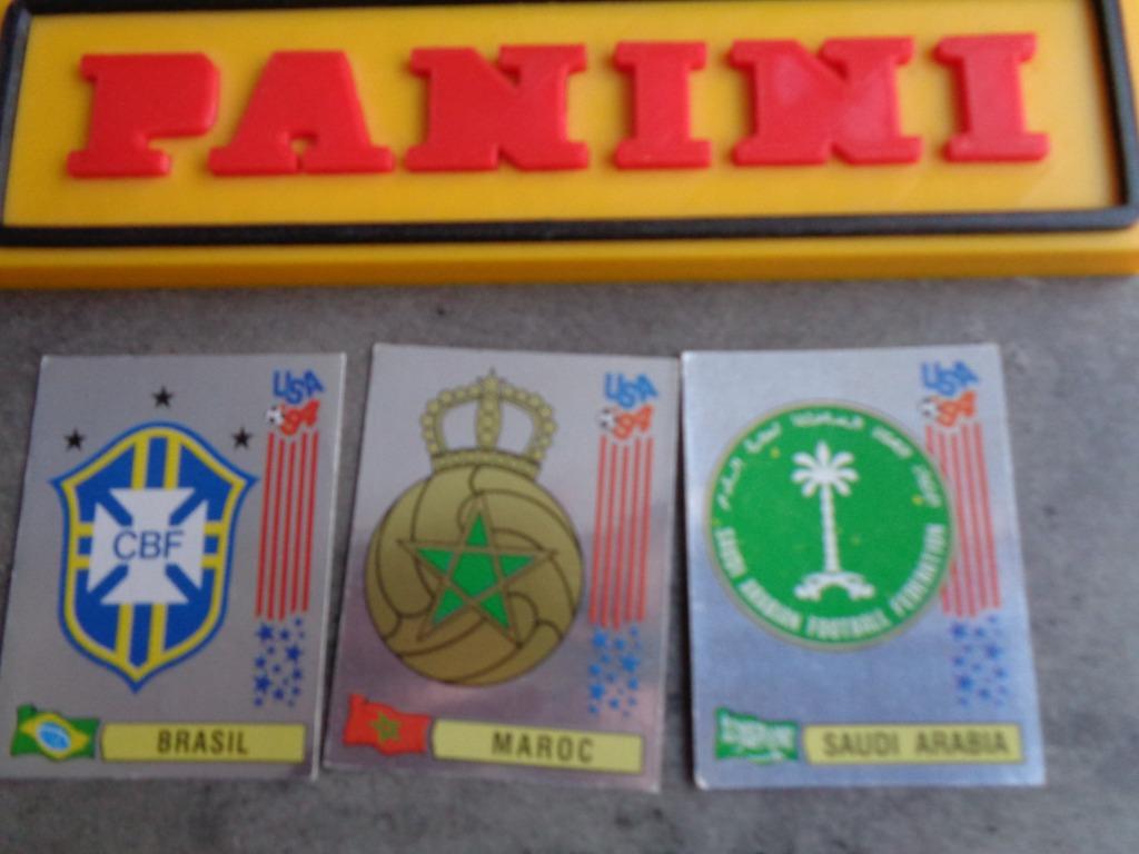 AUTOCOLLANTS DE FOOTBALL PANINI COUPE DU MONDE 94 EMBLÈMES D, Enlèvement ou Envoi
