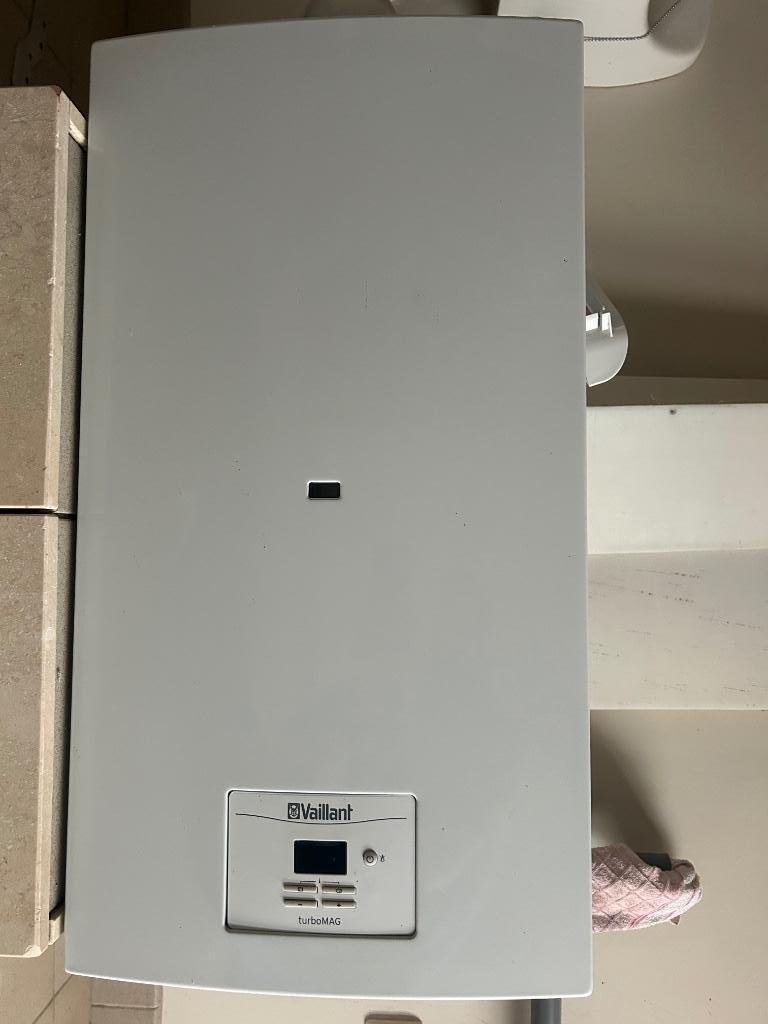 Vaillant TURBOMAG 175/1 T gesloten gasgeiser, Enlèvement, Neuf, Gaz naturel, Chauffe-eau